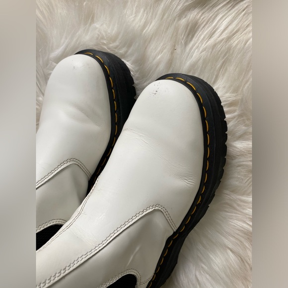 Dr. Martens SMOOTH LEATHER PLATFORM Women Chelsea Boot Size US 8 women’s - Picture 12 of 12